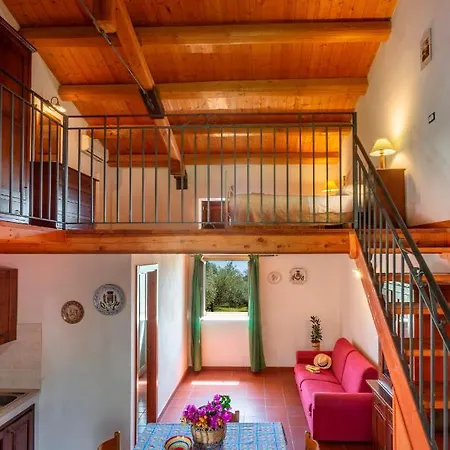 Borgo Degli Ulivi *